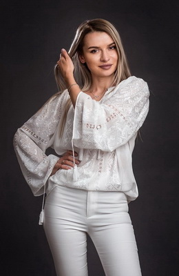 ie traditionala brodata manual ajur